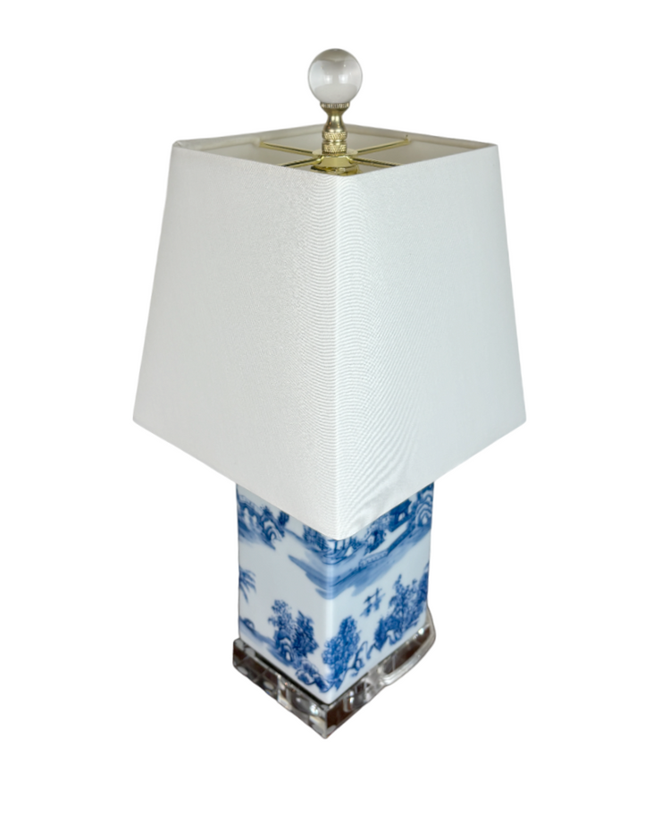 Blue and White Chinoiserie Landscape Porcelain Table Lamp